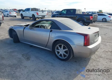 2005 Cadillac Xlr Standard from USA, damaged, VIN 1G6YV34A655600530